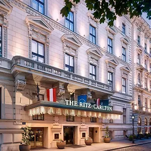 The Ritz-carlton, ***** Viena
