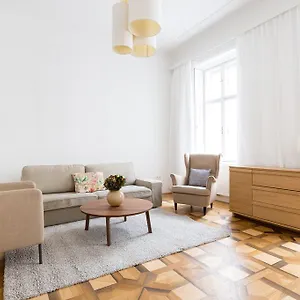 Heymi Stephansdom Apartament